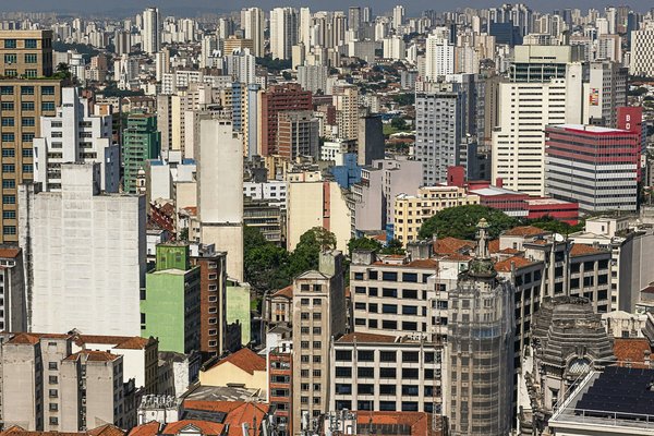 Come utilizzare la realtà aumentata per migliorare le vendite nel settore immobiliare?